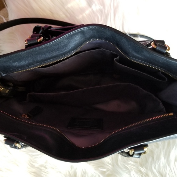Authentic Blk Coach Purse - Picture 3 of 7